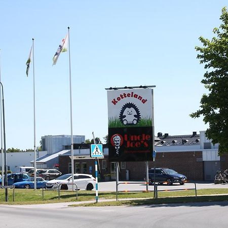 乔叔叔酒店 VBY 外观 照片